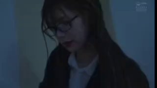 大连植物园女邻居的大屁股穿上包臀裙，谁能受得了